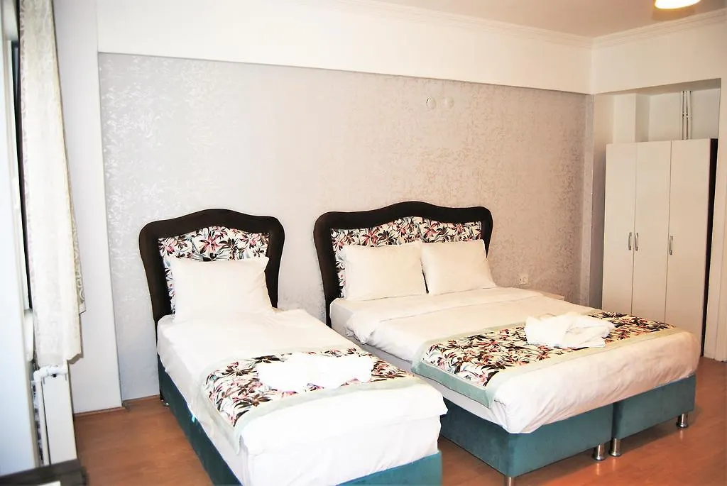 איסטמבול Kadirga Park Suites מלון דירות