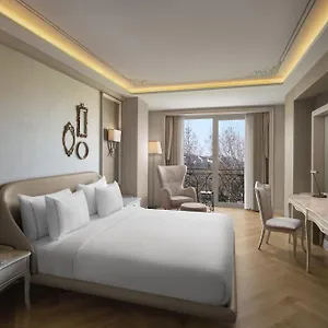 5* Ξενοδοχείο Lazzoni